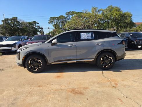 New 2026 Kia Sportage SX FWD image 5