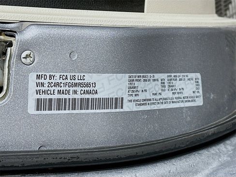 Used 2021 Chrysler Pacifica Touring w/ Cold Weather Group image 34