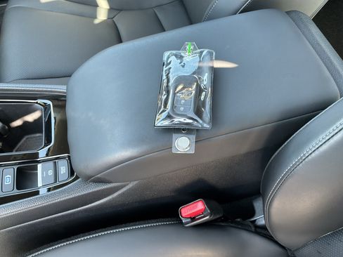 Used 2024 Honda Accord EX-L image 38
