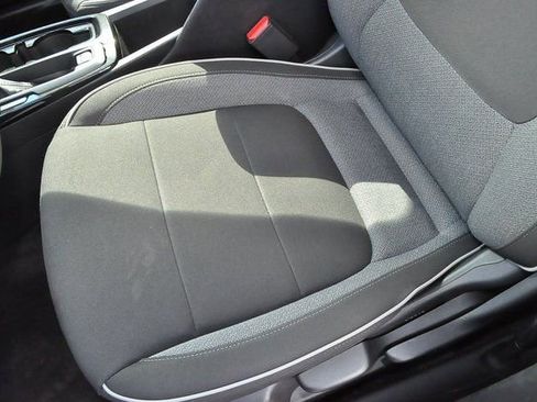 Used 2024 Chevrolet TrailBlazer LT image 11