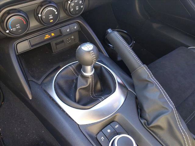 Used 2023 MAZDA MX-5 Miata Club w/ Brembo/BBS Recaro Package RWD image 10