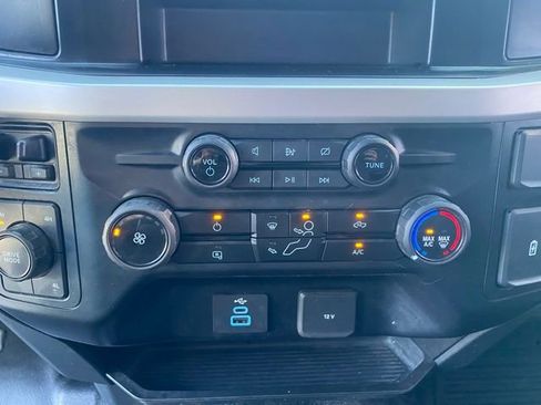 Used 2023 Ford F250 XL w/ Camper Package image 22
