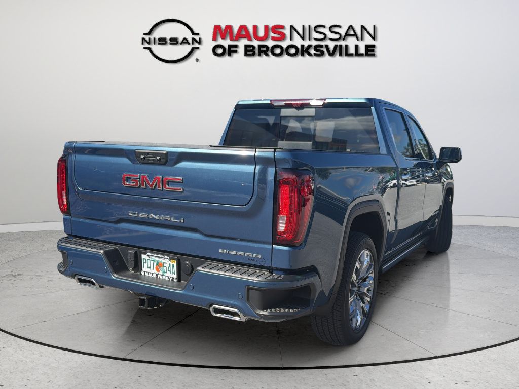 Used 2025 GMC Sierra 1500 Denali w/ Denali Reserve Package AWD/4WD image 10