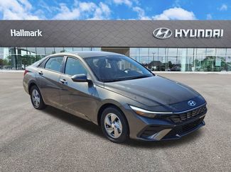 New 2026 Hyundai Elantra SE w/ Cargo Package video 1