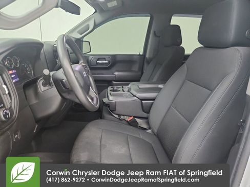 Used 2021 Chevrolet Silverado 1500 Custom Trail Boss w/ Safety Confidence Package AWD/4WD image 18