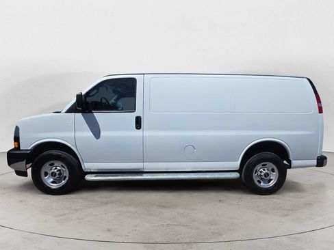 Used 2024 GMC Savana 2500 w/ Driver Convenience Package RWD image 8
