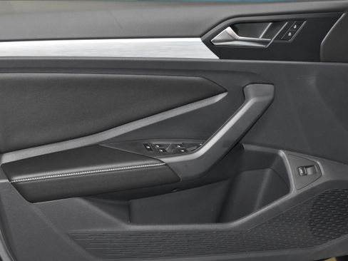 New 2026 Volkswagen Jetta Sport image 3