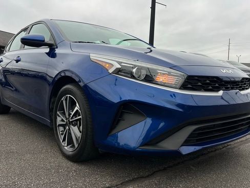 Used 2022 Kia Forte LXS image 11