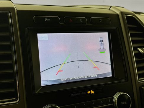 Used 2021 Ford Expedition XLT RWD image 14