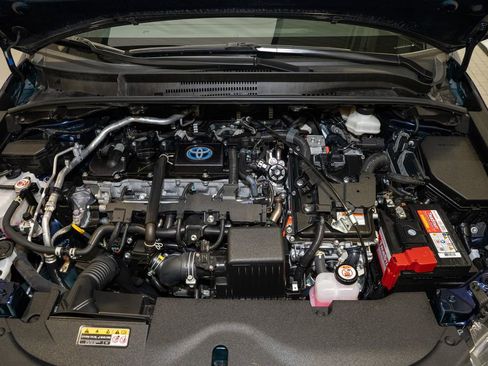 Used 2023 Toyota Corolla SE image 18