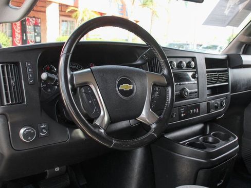 Used 2019 Chevrolet Express 3500 w/ Power Convenience Package image 17