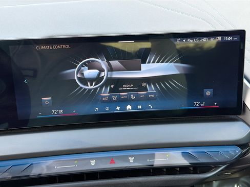 Used 2025 BMW X3 xDrive30i w/ Premium Package image 34