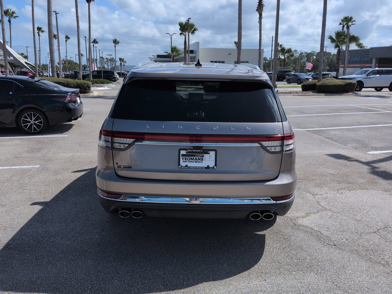 Certified 2021 Lincoln Aviator Reserve w/ Equipment Group 201A RWD image 5
