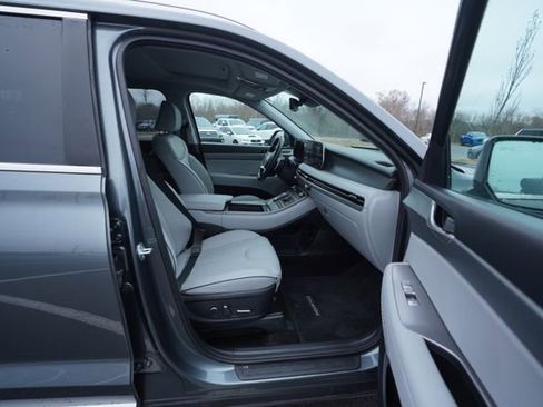 Used 2023 Hyundai Palisade SEL image 20