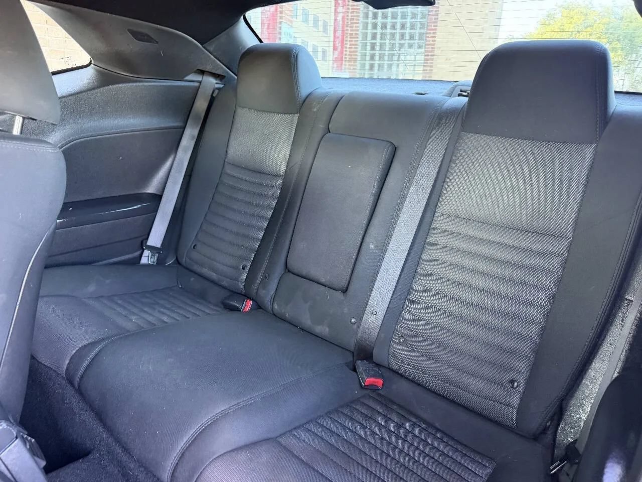 Used 2013 Dodge Challenger SXT RWD image 35