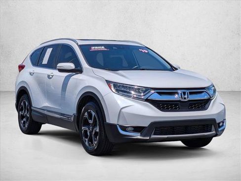 Used 2019 Honda CR-V Touring image 3