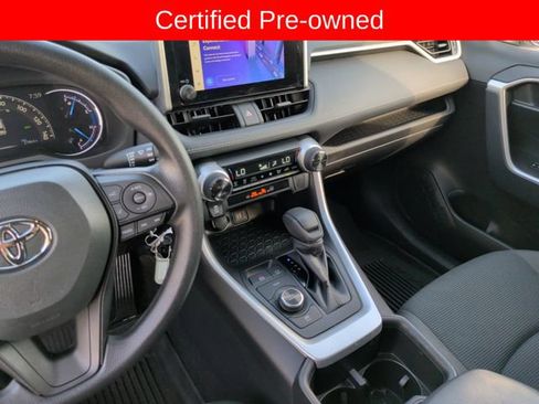 Certified 2025 Toyota RAV4 LE AWD/4WD image 21