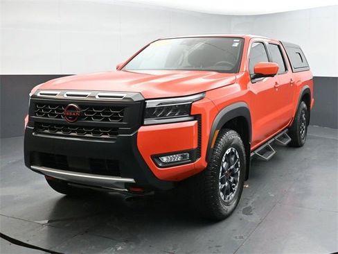 Used 2025 Nissan Frontier PRO-4X w/ Pro Premium Package image 7