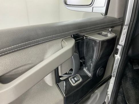 Used 2023 Chevrolet Express 2500 RWD image 22