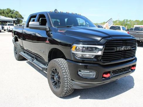 Used 2019 RAM 2500 Big Horn w/ Black Appearance Package AWD/4WD image 14