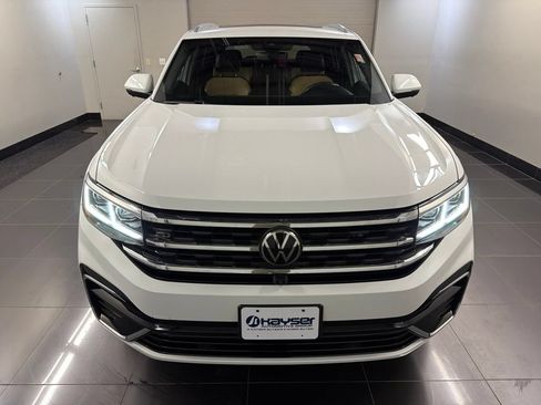 Used 2020 Volkswagen Atlas Cross Sport SEL Premium R-Line AWD/4WD image 2