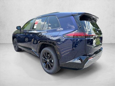 Used 2026 Toyota RAV4 SE w/ Convenience Package AWD/4WD image 5