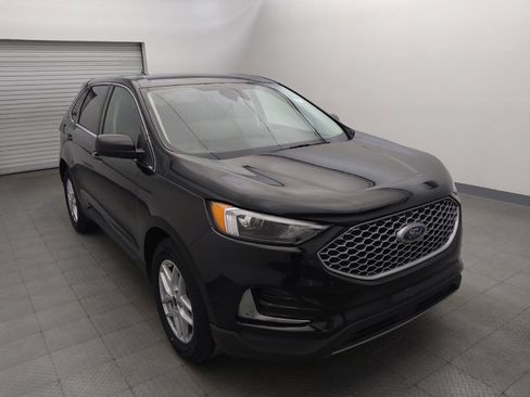 Used 2023 Ford Edge SEL AWD/4WD image 13