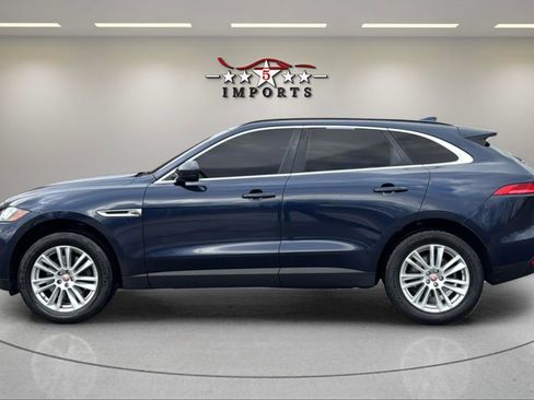 Used 2017 Jaguar F-PACE Prestige image 2