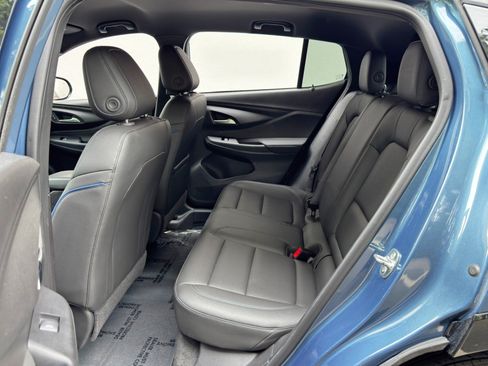 Used 2024 Buick Envista Sport Touring w/ Convenience I Package FWD image 36