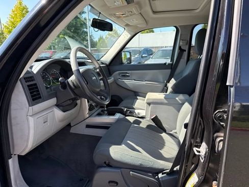 Used 2008 Jeep Liberty Limited w/ Trailer Tow Class III Group AWD/4WD image 12