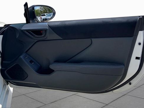 Used 2026 Toyota GR86 Premium RWD image 19