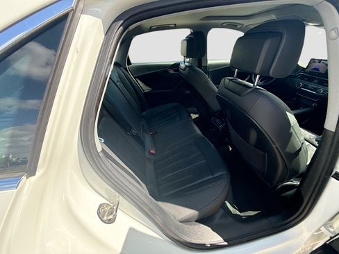 Used 2020 Audi A4 2.0T Premium w/ Convenience Package image 28