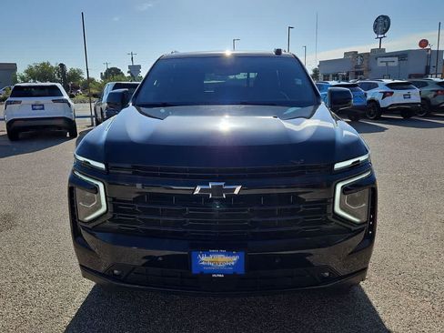Used 2025 Chevrolet Tahoe RST AWD/4WD image 3