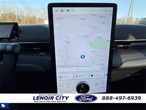 Used 2025 Ford Mustang Mach-E Premium image 25