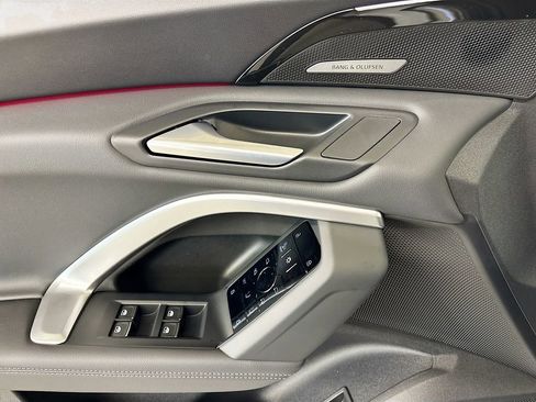 New 2025 Audi Q5 Premium Plus image 19