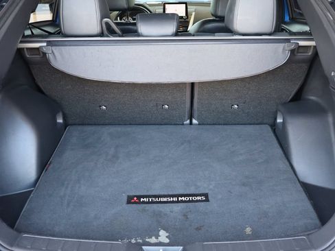 Used 2023 Mitsubishi Eclipse Cross AWD image 9