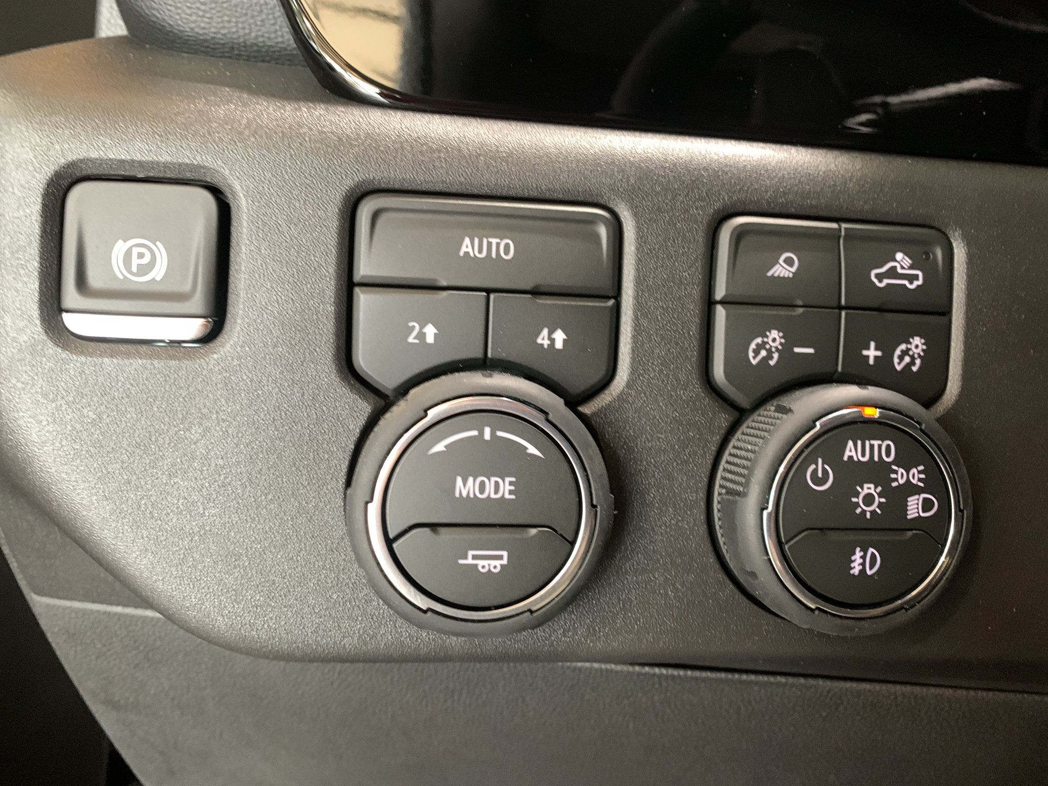 New 2026 Chevrolet Silverado 1500 RST w/ Safety Package AWD/4WD image 31
