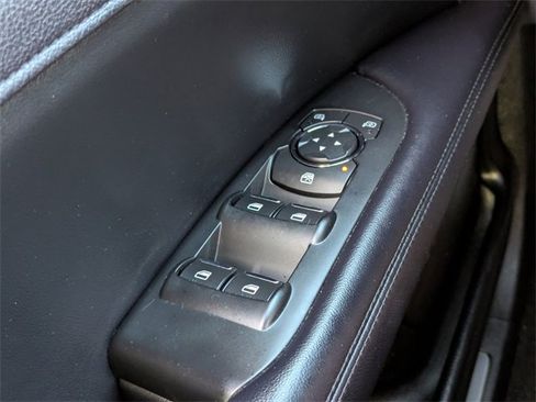 Used 2019 Lincoln MKZ Premiere image 22