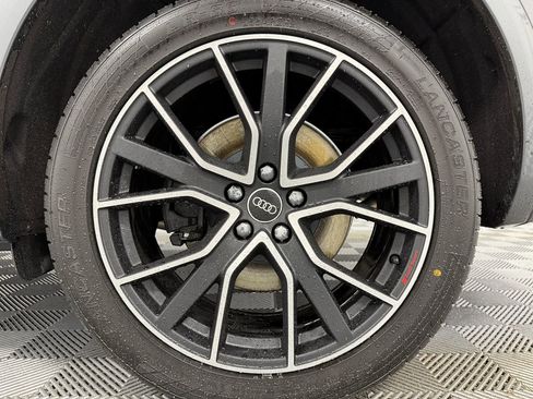 Used 2023 Audi SQ5 Premium Plus w/ Premium Plus Package image 38