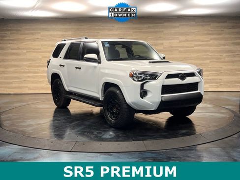 Used 2024 Toyota 4Runner SR5 Premium w/ Moonroof Package RWD image 1