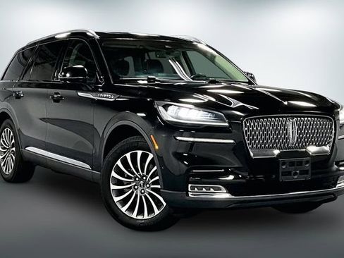Used 2020 Lincoln Aviator Reserve w/ Equipment Group 201A AWD/4WD image 1