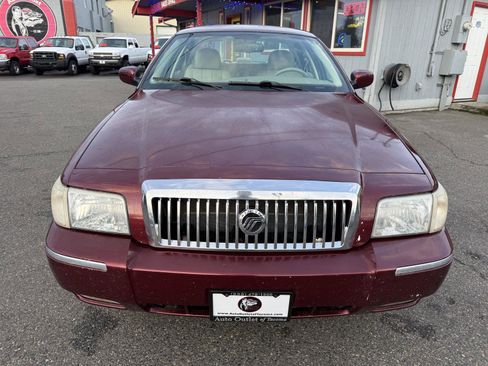 Used 2008 Mercury Grand Marquis LS image 3
