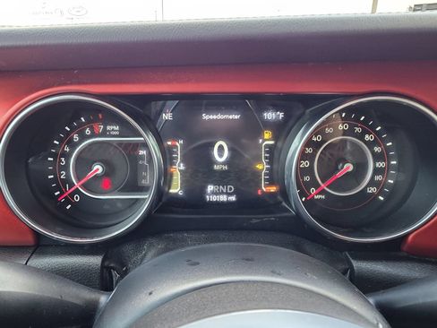 Used 2019 Jeep Wrangler Unlimited Rubicon AWD/4WD image 11