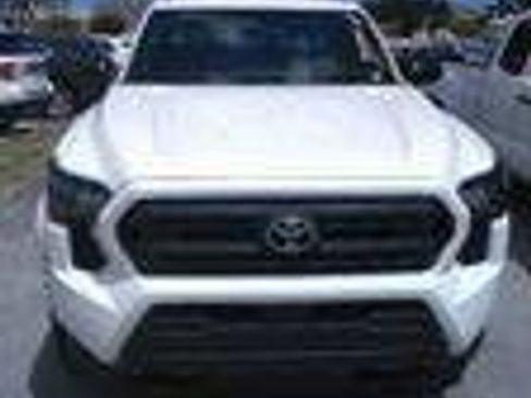 Used 2024 Toyota Tacoma SR RWD image 22