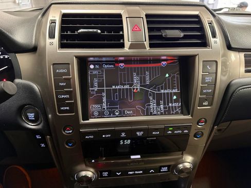 Used 2020 Lexus GX 460 Premium AWD/4WD image 8