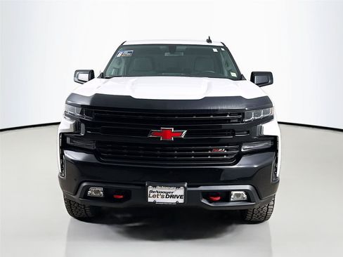 Used 2021 Chevrolet Silverado 1500 LT Trail Boss w/ Bed Protection Package AWD/4WD image 4