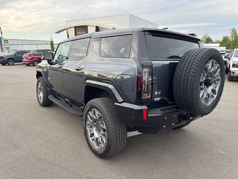 Used 2025 GMC Hummer EV 3X AWD/4WD image 3