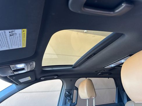 Used 2021 Kia Telluride SX image 27