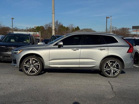 Used 2018 Volvo XC60 T5 R-Design w/ Convenience Package image 6