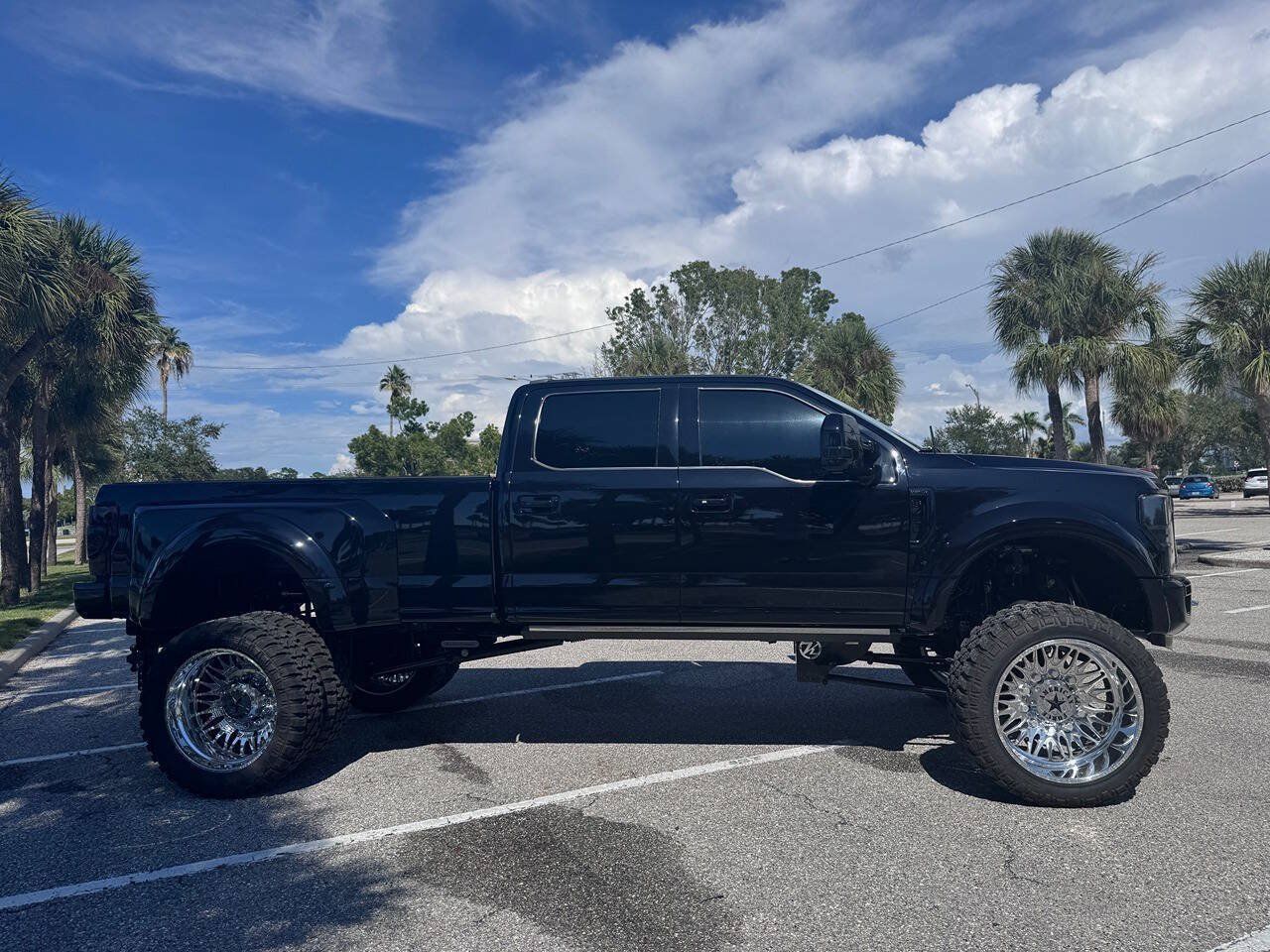 Used 2021 Ford F450 Platinum AWD/4WD image 22